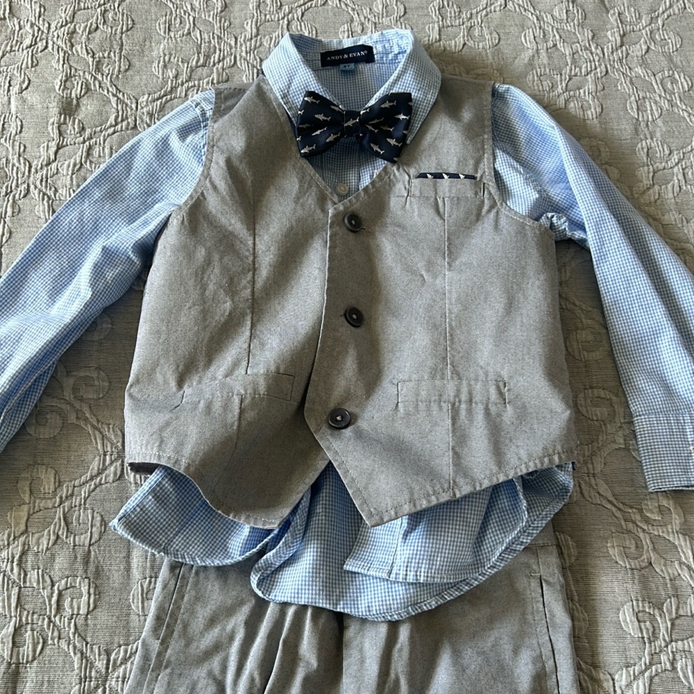 Andy & Evan boys suit